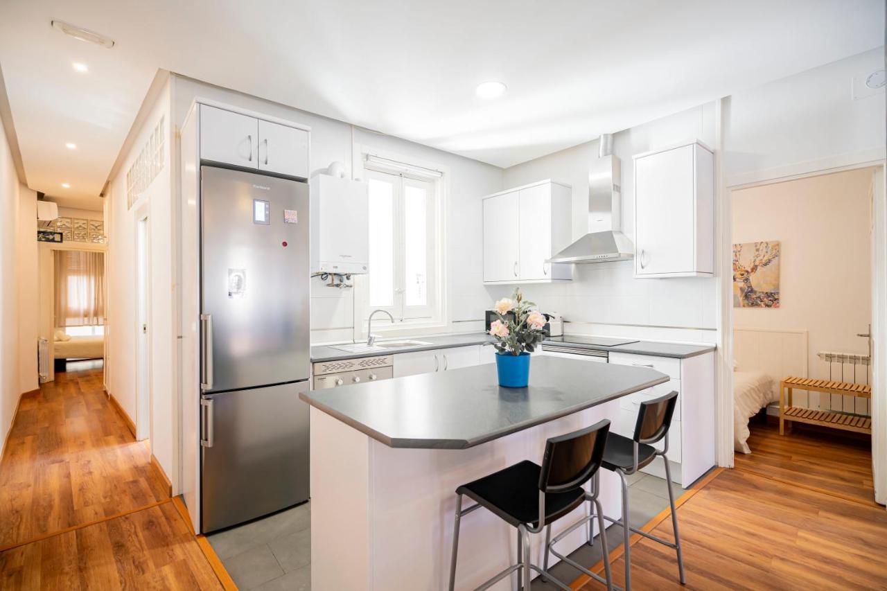 Apartamento La Latina II Madrid Bagian luar foto