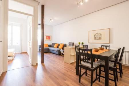 Apartamento La Latina II Madrid Bagian luar foto